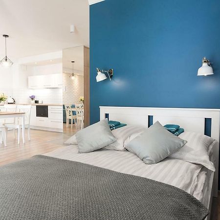 Blue Apartment In Vibrant Heart Of Гдыня Экстерьер фото