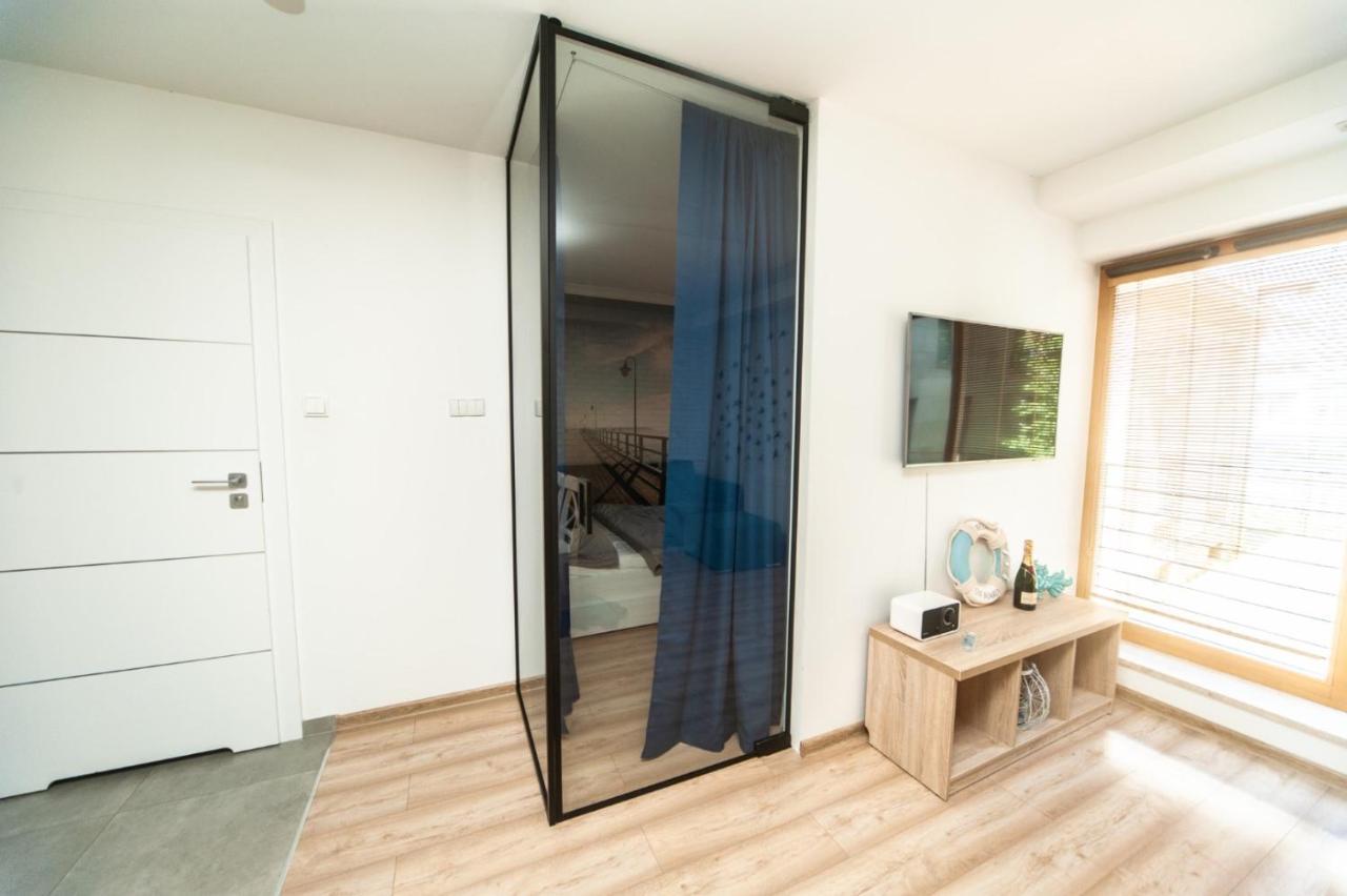 Blue Apartment In Vibrant Heart Of Гдыня Экстерьер фото