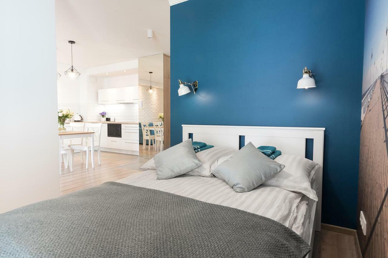 Blue Apartment In Vibrant Heart Of Гдыня Экстерьер фото
